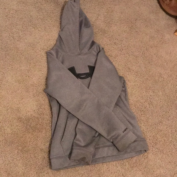 Under armour boys hoodie - Picture 2 of 3